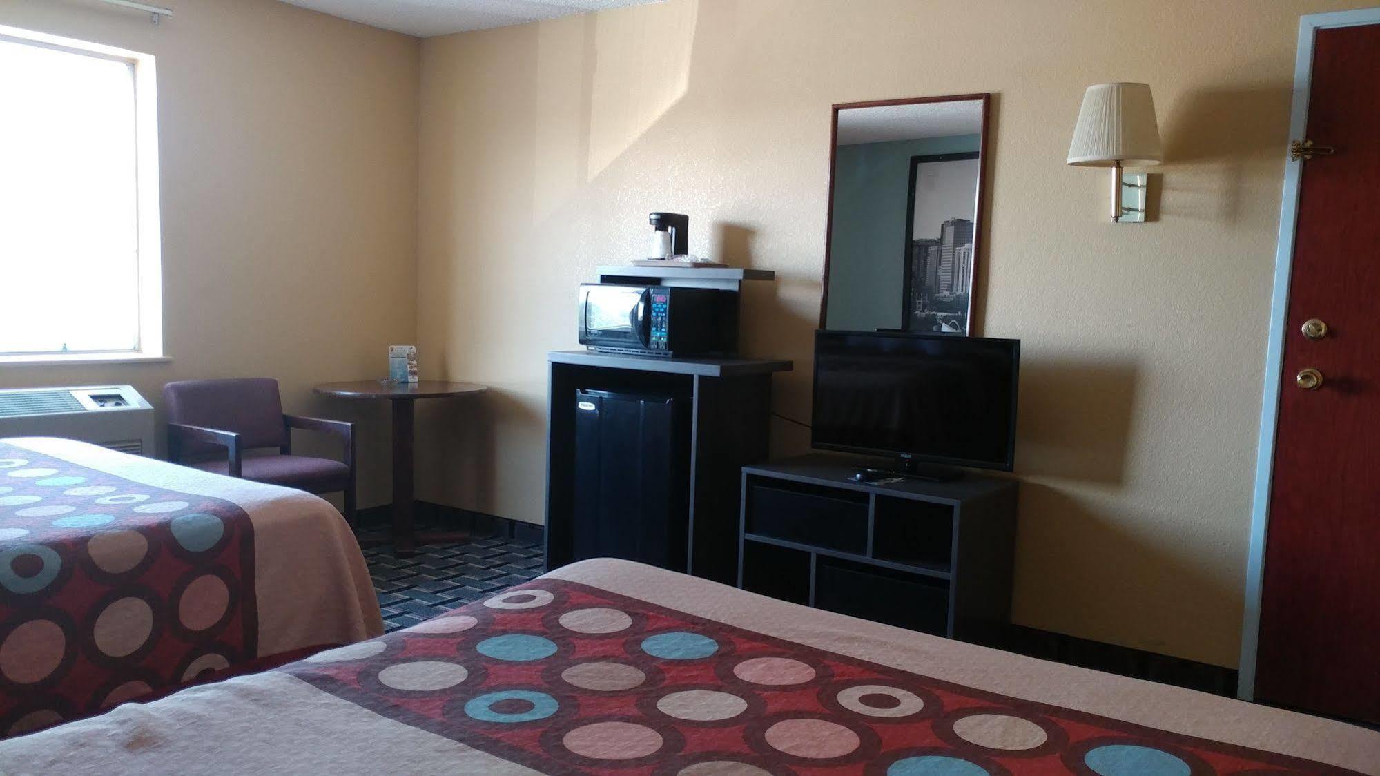 Super 8 By Wyndham Henderson North East Denver Kültér fotó